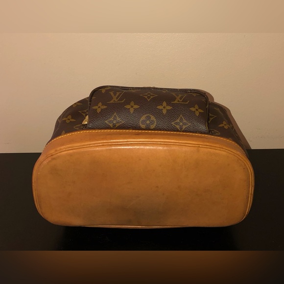 Louis Vuitton Authentic Montsouris MM Backpack:Date Code:(SP0928)w/COA/Dust Bag - Picture 13 of 15